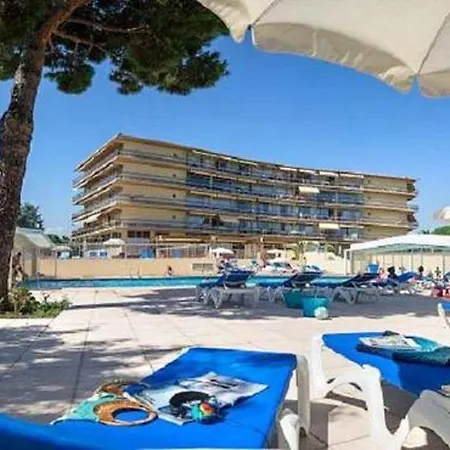 Accueillant A Laurent Du 25 M² Piscine Saint-Laurent-du-Var
